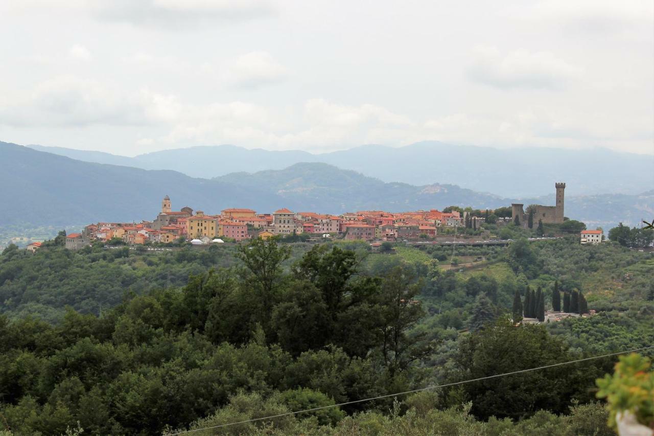 Villa Bilo Rosa Castelnuovo Magra Exterior foto